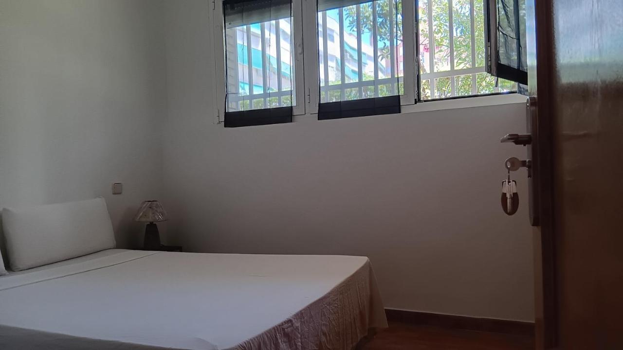 El Colmenar Habitaciones Madrid Exterior photo