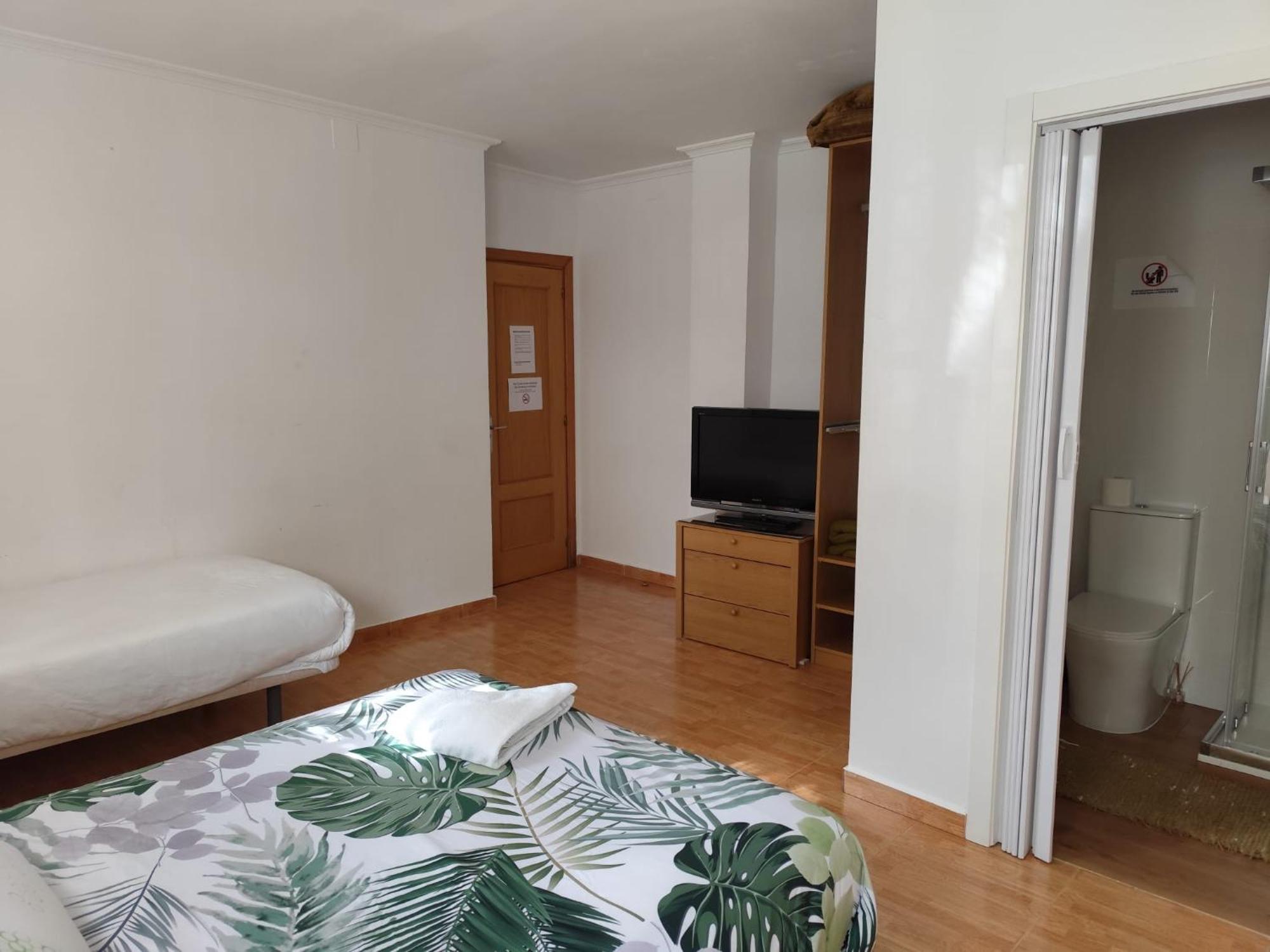 El Colmenar Habitaciones Madrid Exterior photo