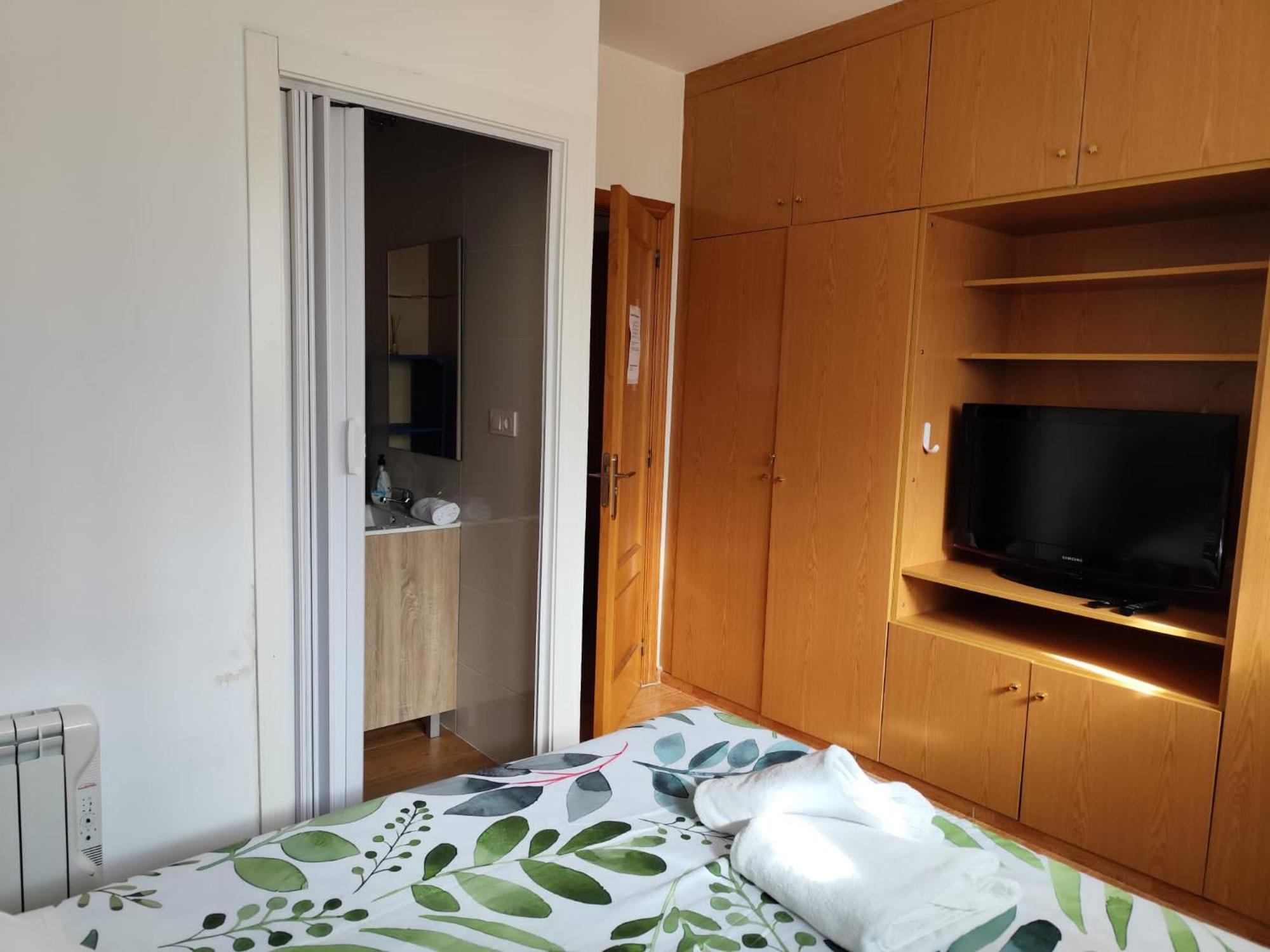 El Colmenar Habitaciones Madrid Exterior photo